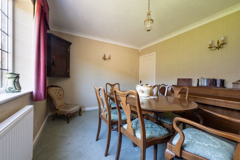 Dining Room- click for photo gallery
